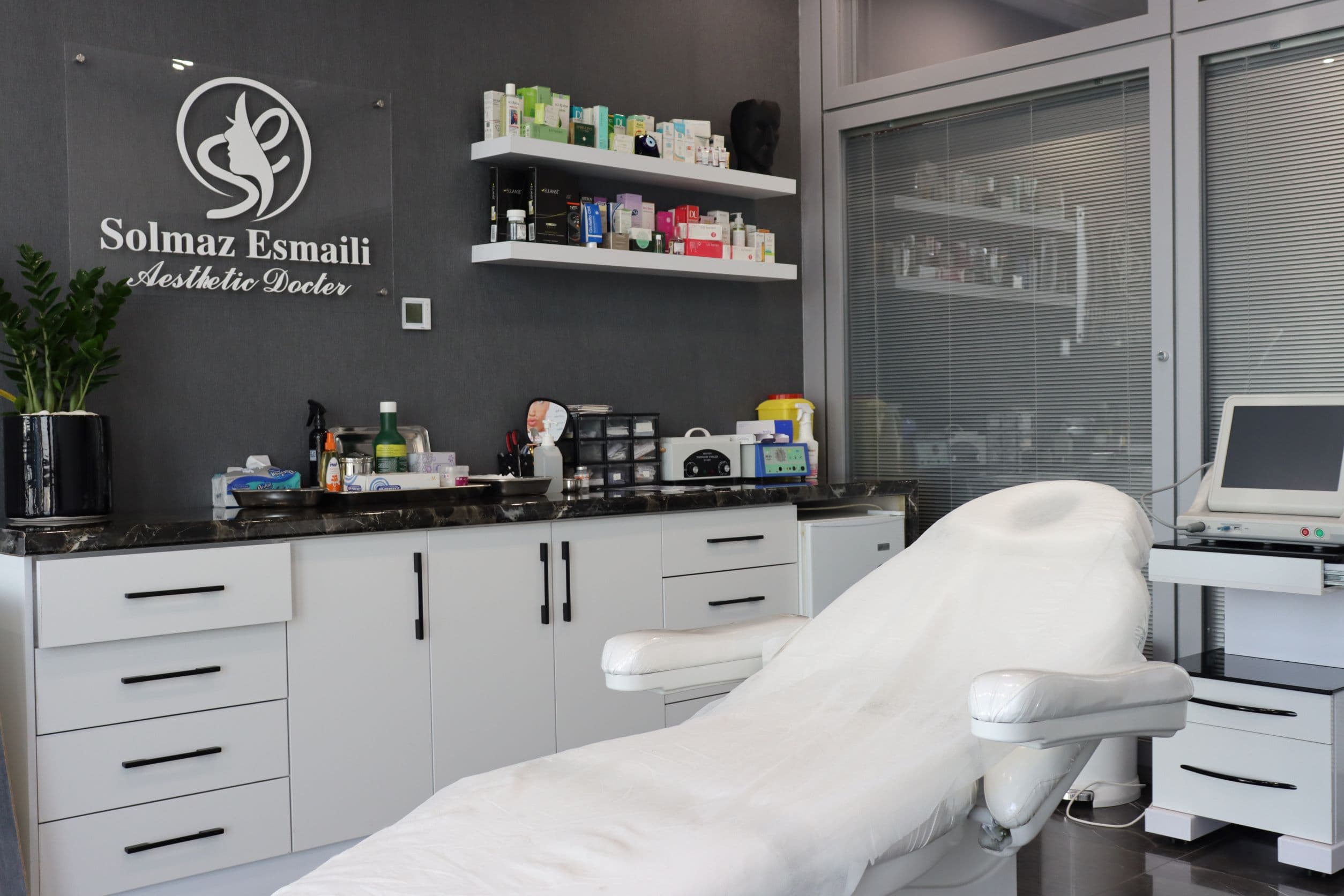 Clinic room image